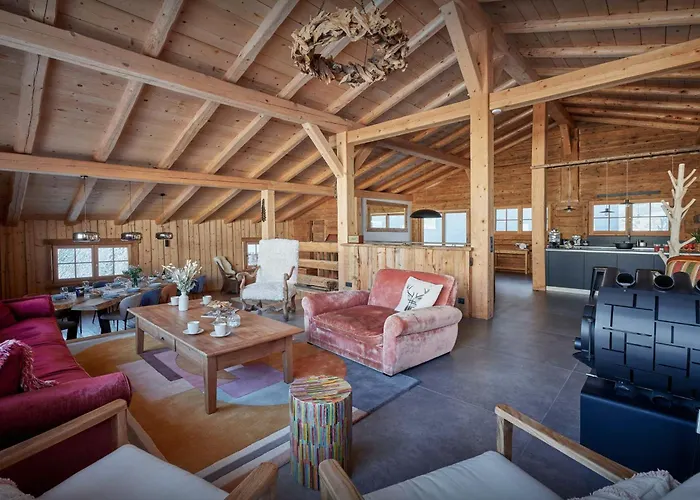 Ferme Claudius - Ovo Network Фермерский дом